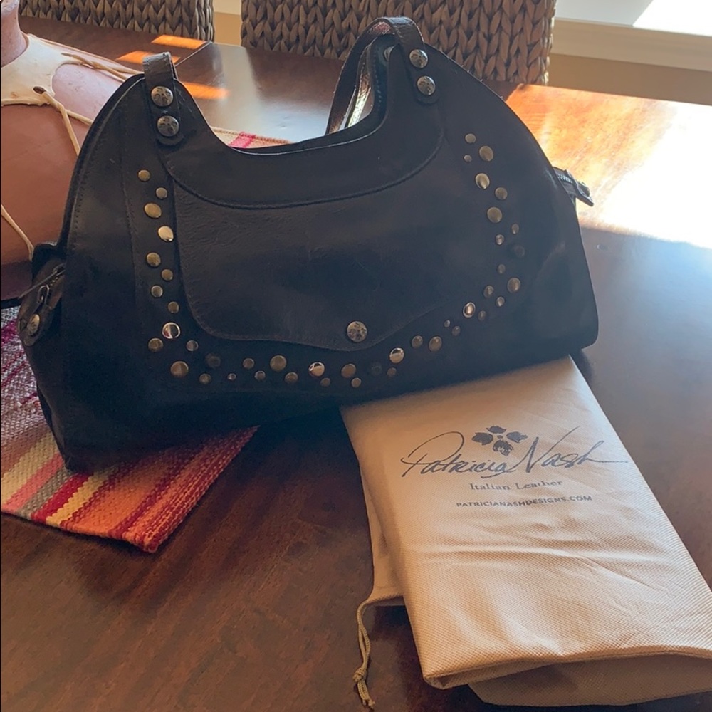 ⭐️Patricia Nash Dark Brown Leather Shoulder Bag🎉